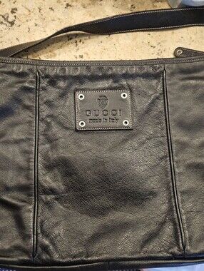 Gucci Pre Loved Authentic Dark Brown Leather Messenger Bag with Branded Patch.